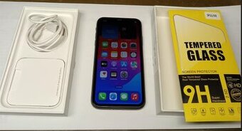 Iphone 11- 128GB černý - hezký stav - bez závad