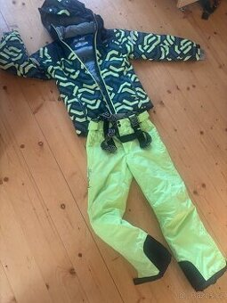 Krásná lyžařská souprava Kilpy, chlapec 152 cm