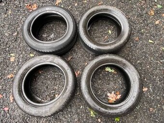 552. 4 ks letní pneumatiky 185/65/15 vzorek 4,5mm