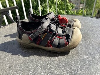 Detske sandaly Keen vel 31