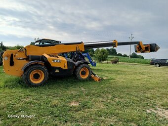 Prodám teleskopicky manipulator JCB 535