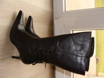 Kožené kozačky zn. Baťa vel. 39 - různé