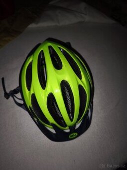 NOVÁ Cyklistická helma Specialized