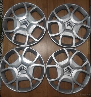 Sada 4 kusů poklic Citroën (17")