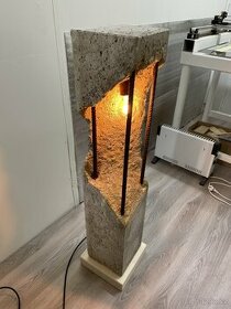 Betonová lampa