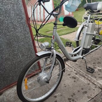 Tříkolka elektro pro seniory