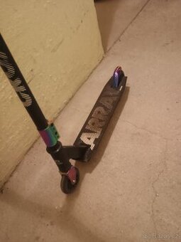 Koloběžka freestyle ARRAY