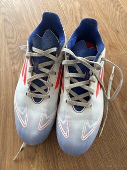 Dětské kopačky a turfy 36 a 37