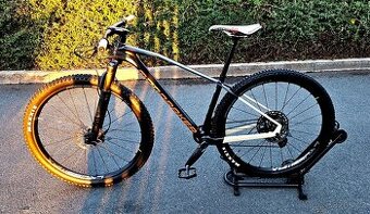 Mondraker  RR carbon