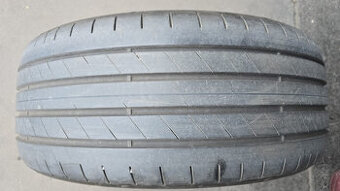 Letní pneumatika 235/40/19 Good Year