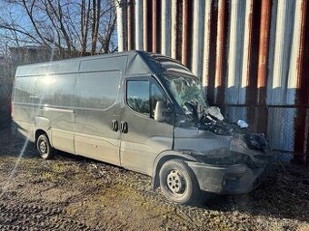Iveco 35 S18 Hi MATIC ,9/2025 Havarovane ,CZ doklady