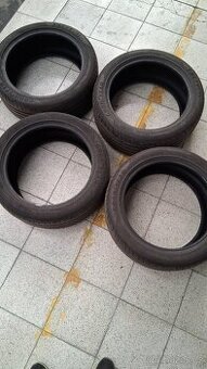 Prodám letní 4ks pneu GOODYEAR 235/45 R18 94W