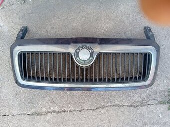 Prodám přední masku na škoda Octavia 1