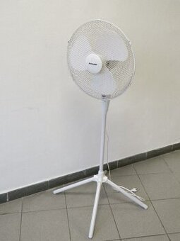 Stojanový ventilátor