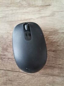 Bezdrátova myš k PC