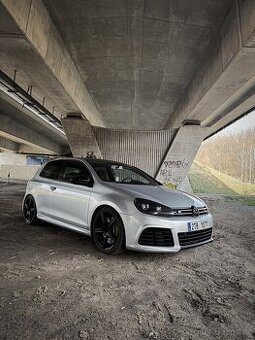 VW Golf 6R - 1