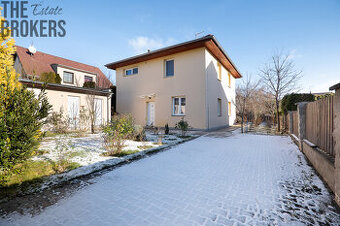 Prodej rodinného domu, 162 m2, pozemek 613 m2, Líbeznice - 1