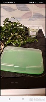 Tupperware - 1