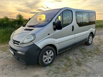 Opel Vivaro 1.9 DTI 74kw, 6 míst
