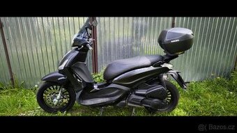 Piaggio Beverly 300