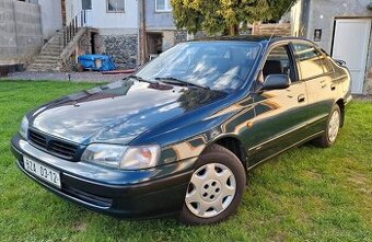 Toyota Carina 1,6i TOP STAV