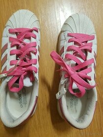 Adidas svitici v 36