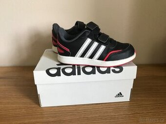Adidas tenisky, běh - dětské - vel. 26. - NOVÉ