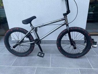 Subrosa BMX