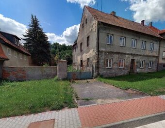 Prodej rodinného domu s rozsáhlým pozemkem v Hořovičkách
