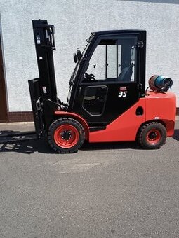 Vysokozdvižný vozík LPG