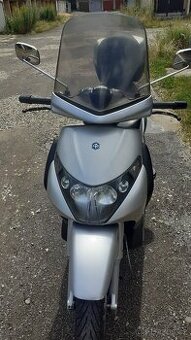 Piaggio Beverly 250