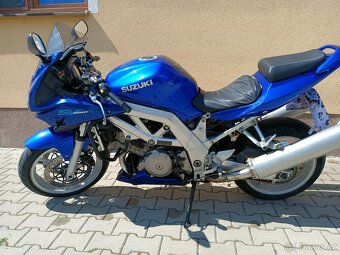 Suzuki SV1000S - 1