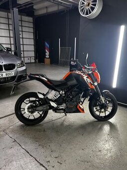 KTM Duke 125 ABS