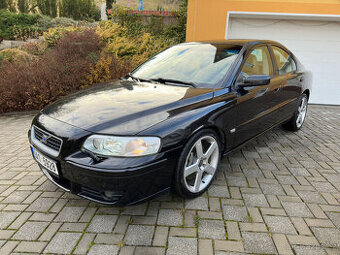 VOLVO S60R