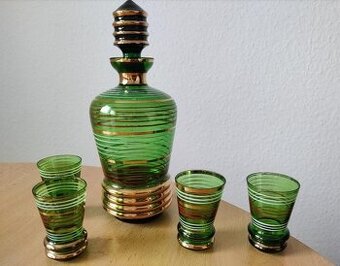 retro čs. likérová karafa - Novoborské sklo