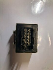 Toyota - RELÉ 8198005040