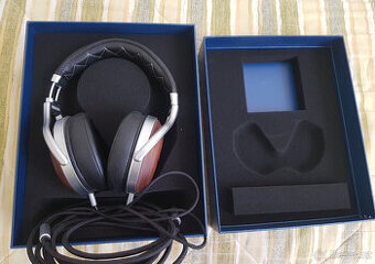 Sluchátka DENON  AH-D7200