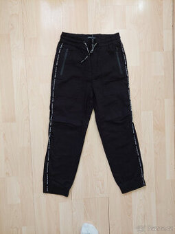 Zatelplené kalhoty Reserved vel. 140 NOVÉ