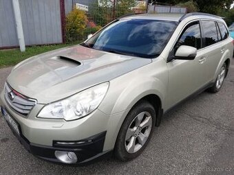 Prodám Subaru Outback 2012