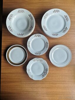 Porcelánobá sada talířů