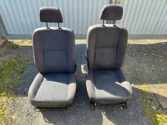 Přední sedačky Connect Tourneo / Transit