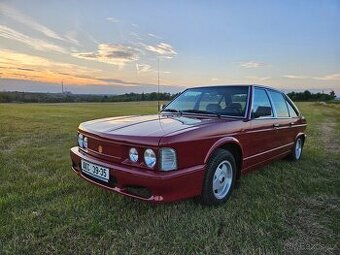 Tatra 613/4 Mi motor 4,4