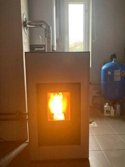 Peletová kamna ČR 15