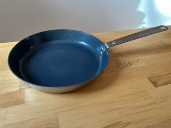 Ikea pánev Hemkomst 28cm