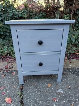 Komoda IKEA Hemnes se 2 úchytky - šedá