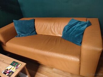 Dvoumístná pohovka Klippan IKEA camel barva