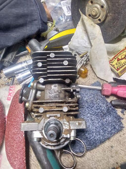 motorova pila stihl 180