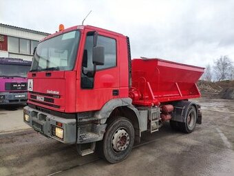 IVECO sypač - 1