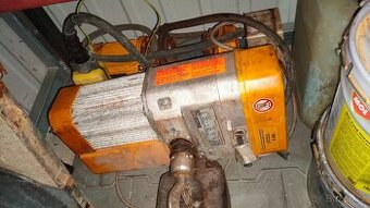 Kladkostroj / Jeřáb / Zvedák / Kočka