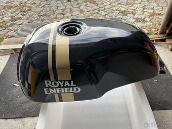 Royal Enfield-nádrž